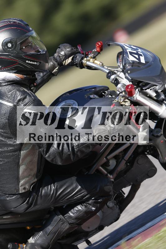 Archiv-2025/49 26.08.2025 Cornu Master School ADR/blau-bleu/46